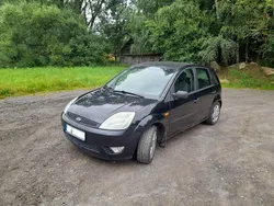 Schwarz Gebraucht 2001 Ford Fiesta Trend Kleinwagen | 1.600 €