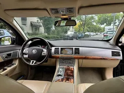 Schwarz Gebraucht 2009 Jaguar XF Premium Luxury Limousine | 10.489 € (Etwas zu teuer)