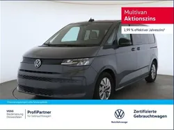 Grau Gebraucht 2024 VW Multivan Basis Van / Kleinbus | 50.620 € (Superpreis)