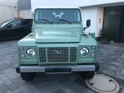 Grün Gebraucht 2016 Land Rover Defender Heritage SUV | 95.000 €