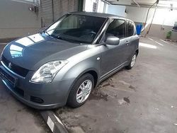 Grau Gebraucht 2007 Suzuki Swift Kleinwagen | 1.490 € (Teuer)