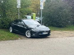 Schwarz Gebraucht 2018 Tesla Model S Limousine | 25.500 € (Fairer Preis)