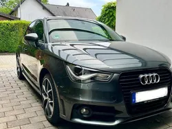 Grau Gebraucht 2014 Audi A1 Sportback S-Line Kleinwagen | 15.500 € (Fairer Preis)