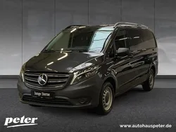 Grau Gebraucht 2025 Mercedes e-Vito Van / Kleinbus | 39.032 € (Teuer)