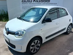 Pyreneesweiß Gebraucht 2022 Renault Twingo SE Kleinwagen | 12.990 € (Fairer Preis)