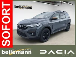 Grau Neu 2025 Dacia Jogger Extreme Van / Kleinbus | 29.370 € (Etwas zu teuer)