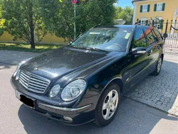 Schwarz Gebraucht 2004 Mercedes E200 Elegance Kombi | 1.550 €
