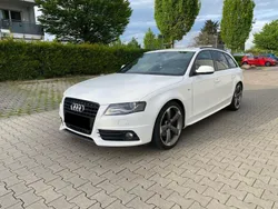 Weiß Gebraucht 2011 Audi A4 S-line plus Kombi | 8.700 € (Guter Preis)