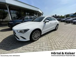 Polarweiß (weiß) Gebraucht 2020 Mercedes CLA180 Progressive Limousine | 28.900 € (Etwas zu teuer)
