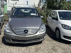 Kometgrau Gebraucht 2006 Mercedes B200 Van / Kleinbus | 5.399 € (Fairer Preis)