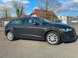 Braun Gebraucht 2016 Audi A3 Sportback Attraction Limousine | 10.395 € (Guter Preis)