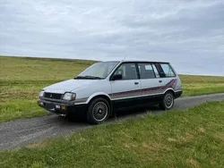 Silber Gebraucht 1990 Mitsubishi Space Wagon Van / Kleinbus | 5.100 €