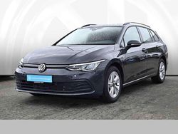 Grau Gebraucht 2023 VW Golf VIII Life Kombi | 21.999 € (Fairer Preis)