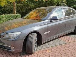 Schwarz Gebraucht 2011 BMW 750 Limousine | 10.400 € (Superpreis)
