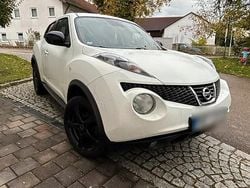 Weiß Gebraucht 2014 Nissan Juke N-TEC SUV | 6.800 € (Etwas zu teuer)