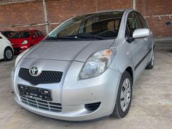 Silber Gebraucht 2007 Toyota Yaris Sol Kleinwagen | 4.999 € (Fairer Preis)