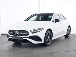 Weiß Gebraucht 2023 Mercedes A250 AMG line Limousine | 36.690 € (Teuer)