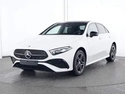 Weiß Gebraucht 2023 Mercedes A250 Limousine | 36.690 €