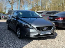 Grau Gebraucht 2014 Volvo V40 You! Kombi | 11.499 € (Fairer Preis)
