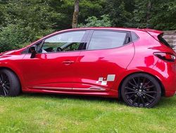 Rot Gebraucht 2017 Renault Clio IV Trophy Limousine | 19.500 €