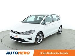 Weiß Gebraucht 2016 VW Golf Sportsvan Comfortline Van / Kleinbus | 12.580 € (Fairer Preis)