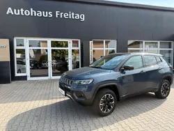 Blau Gebraucht 2024 Jeep Compass SUV | 34.900 € (Fairer Preis)