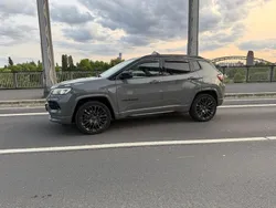 Grau Gebraucht 2022 Jeep Compass SUV | 23.000 €