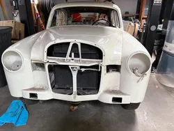 Weiß Gebraucht 1960 Mercedes 180 Limousine | 8.900 €