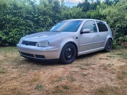 Gebraucht 2002 VW Golf IV Highline Limousine | 950 €