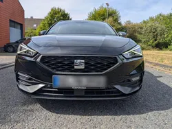 Schwarz Gebraucht 2021 Seat Leon FR Kombi | 19.999 € (Fairer Preis)