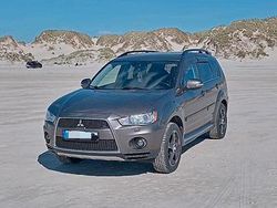 Braun Gebraucht 2011 Mitsubishi Outlander SUV | 8.600 € (Teuer)