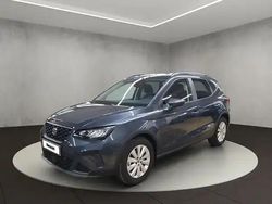 Magnetic grau metallic Neu 2025 Seat Arona SUV | 22.950 € (Superpreis)