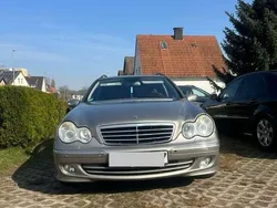 Gebraucht 2005 Mercedes C220 Avantgarde Limousine | 2.999 € (Fairer Preis)
