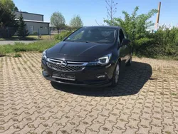 Schwarz Gebraucht 2018 Opel Astra Innovation Limousine | 7.900 € (Guter Preis)
