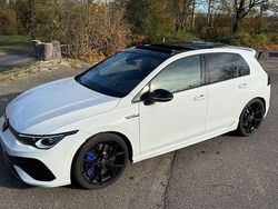 Weiß Gebraucht 2024 VW Golf VIII R Limousine | 46.000 € (Fairer Preis)
