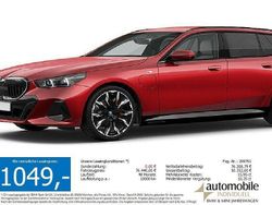 Fire red met. Gebraucht 2024 BMW 550e M Sport Kombi | 76.420 € (Guter Preis)