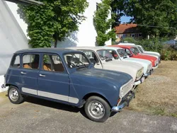 Rot Gebraucht 1979 Renault R4 Kleinwagen | 5.000 €