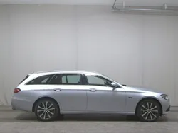 Silber Gebraucht 2021 Mercedes E300 Avantgarde Kombi | 26.980 € (Guter Preis)