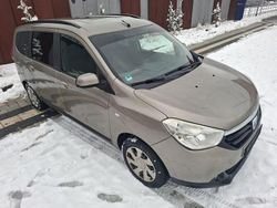 Beige Gebraucht 2012 Dacia Lodgy Van / Kleinbus | 4.299 € (Fairer Preis)