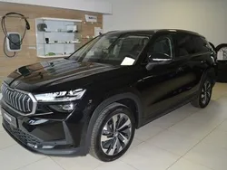 Blackmagic perleffekt Gebraucht 2024 Skoda Kodiaq Selection SUV | 49.880 € (Fairer Preis)