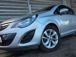 Schwarz Gebraucht 2015 Opel Corsa Kleinwagen | 5.200 € (Guter Preis)