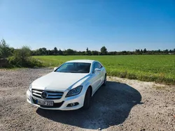 Weiß Gebraucht 2013 Mercedes CLS350 Limousine | 13.400 €