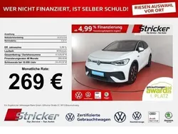 Weiß (gletscherweiß metallic schwarz) Gebraucht 2023 VW ID.5 Pro Performance SUV | 29.975 € (Guter Preis)