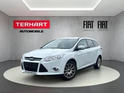 Frostweiß Gebraucht 2012 Ford Focus Titanium Kombi | 2.987 € (Guter Preis)
