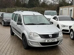 Silber Gebraucht 2010 Dacia Logan Limousine | 2.250 €