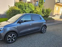 Grau Gebraucht 2018 Renault Twingo Kleinwagen | 7.800 € (Guter Preis)