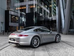 Silber Gebraucht 2012 Porsche 911 Carrera 4S | 104.990 €