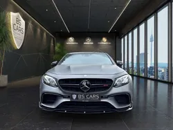 Grau Gebraucht 2018 Mercedes E63S AMG AMG Limousine | 72.900 € (Fairer Preis)