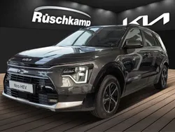 Interstellar grey metallic Neu 2024 Kia Niro Spirit SUV | 34.680 € (Fairer Preis)