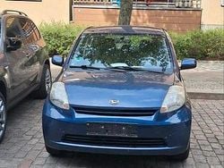 Blau Gebraucht 2005 Daihatsu Sirion Kleinwagen | 1.150 €